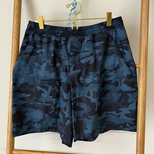 Lululemon Athletica Gray and Brown Camouflage pace breaker shorts 9 in.